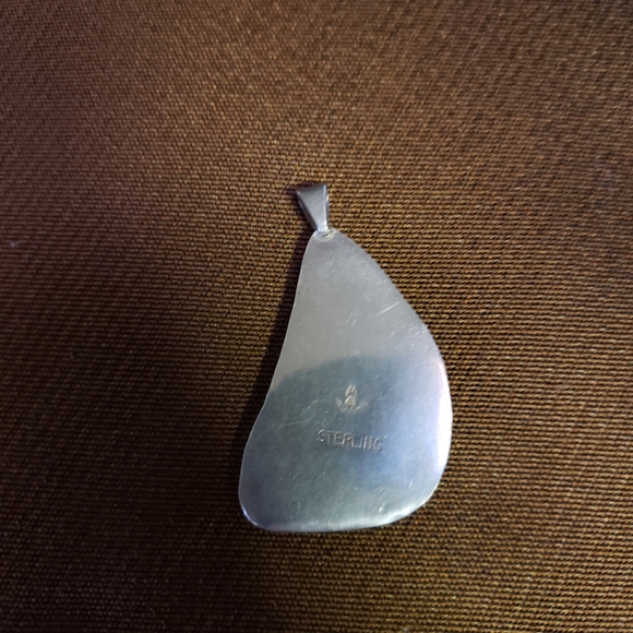 pendant - Picture 2 of 2